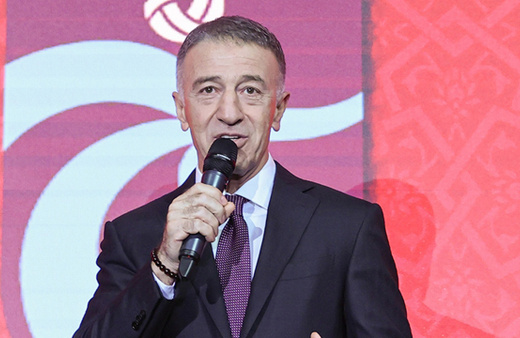 Trabzonspor'da Ahmet Ağaoğlu depremi! Görevinden istifa ettiğini açıkladı