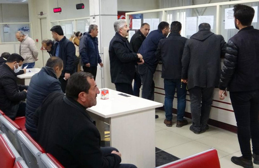 EYT yasalaştı emekli promosyon kampanyaları yenilendi bankalar kesenin ağzını açtı