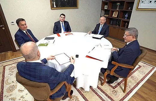 Kemal Kılıçdaroğlu bugün adaylığını açıklıyor! 5'li Masa 3. kez üst üste Saadet Partisi'nde kuruluyor