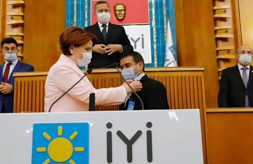 İYİ Parti'den bir istifa daha! Rozetini Meral Akşener takmıştı! Aşık Mahzunu Şerif'in oğlu istifa etti