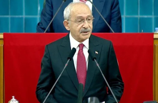 Kılıçdaroğlu'dan Meral Akşener'e övgü dolu sözler! "Merttir,masaya yumruğunu vurmasını bilir..."