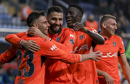 Medipol Başakşehir, Belçika'da avantaj peşinde