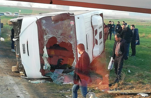 Tekirdağ’da feci kaza! İşçi servisi devrildi: Çok sayıda yaralı var