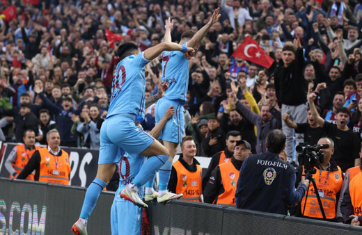 Visca muhteşem döndü, Trabzonspor ikinci yarı fişi çekti!