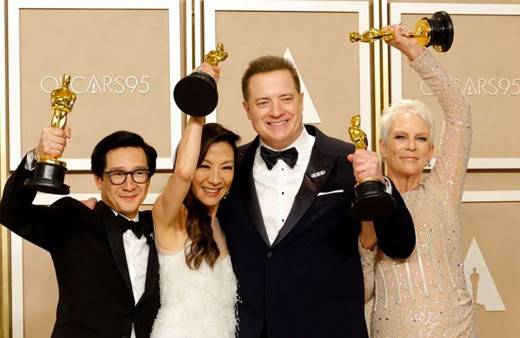 2023 Oscar Ödülleri sahiplerini buldu 7 ödülle geceye damga vurdu