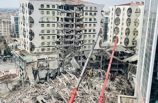 Galeria'dan kaçak Suriyeli seçmen çıktı iddiası Meclis'e taşınıyor