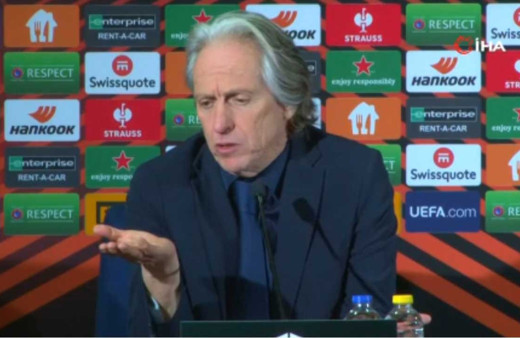 Jorge Jesus'tan zehir zemberek sözler: Maçlar sahada değil masada kazanılıyor