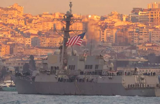 'İstanbul'a geldi Kağıthane'de deprem' oldu denilen ABD savaş gemisi Zonguldak açıklarında