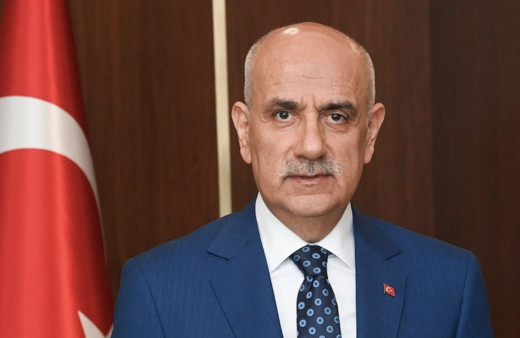 Vahit Kirişçi'nin toprak suya karıştı açıklaması muhalefetin ekmeğine yağ sürdü