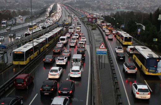 Valilik duyurdu! İstanbul'da bugün bazı yollar kapalı olacak