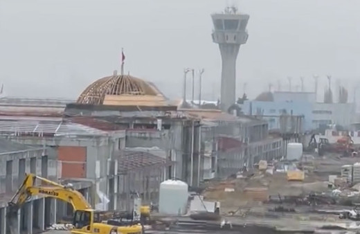 Atatürk Havalimanı pisti üzerine cami yapılıyor! İYİ Parti'li isimden şok iddialar