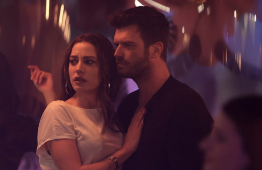 Aile dizisi kitaptan mı uyarlama kimin kitabı gerçek hikayenin yazarı kimdir?