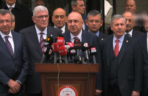 Kemal Kılıçdaroğlu'nun Cumhurbaşkanı adaylığı için YSK'ya başvuru yapıldı