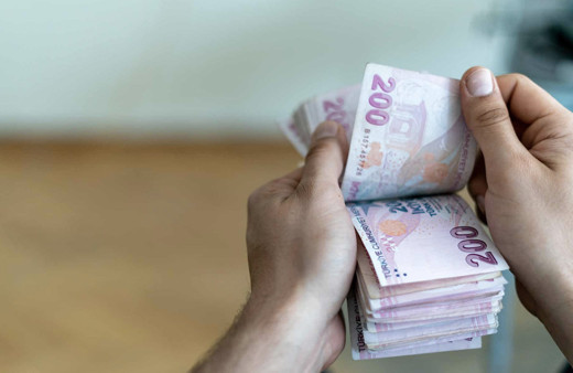 Haberi duyan emekli havaya çoktan girdi bayram ikramiyesi 5.500 deniyordu 8.500 Erdoğan'ın masasında