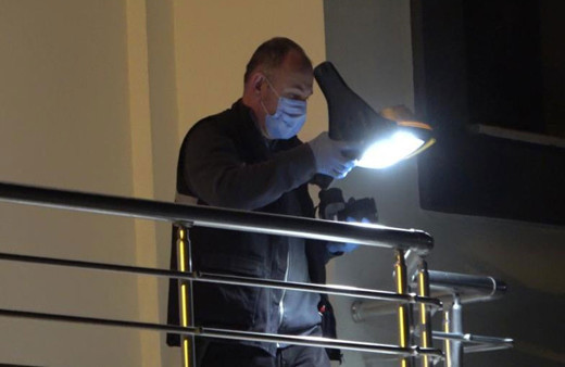 Sesleri duyan aile yakınları aşağıya bakınca şoke oldu! Acı haber geldi