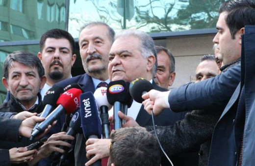 Ahmet Özal 'oy oranımız yüzde 25' dedi adaylık için bakın kaç kişi imza attı?