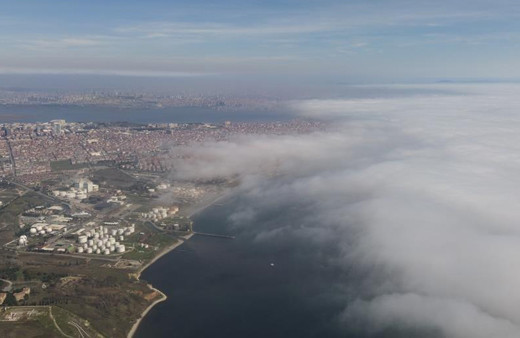 İstanbul'da bugün: 'Sis denizi' kartpostallık manzaralar oluşturdu