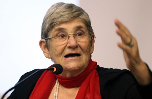 Prof. Dr. Canan Karatay dedi: Bomba görmüş gibi kaçın! 'En sağlıklı meyve'yi açıkladı