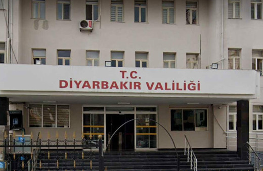 Diyarbakır'da Nevruz kutlamalarında dayak iddiası: 5 polise uzaklaştırma