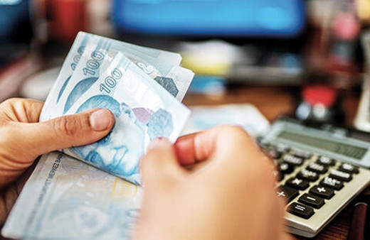 Seçim öncesi asgari ücrete zam hayali erken bitti hükümet  işçinin üstünü çizdi