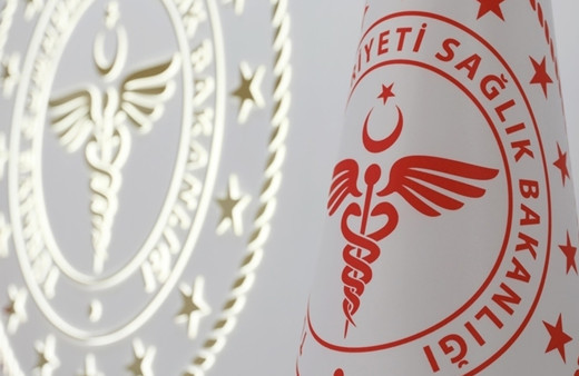 Sağlık Bakanlığı 31 bin 600 personel alımı Resmi Gazete'de! Başvuru tarihi ve kadro dağılımı belli oldu