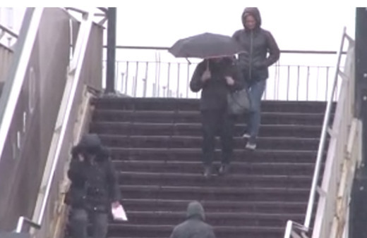 İstanbul Beylikdüzü'nde kar yağışı başladı