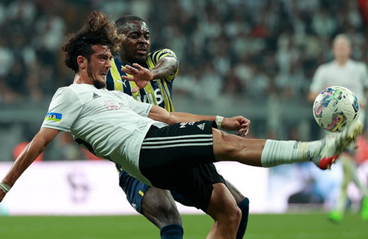 Derbide kartlar havada uçuşuyor! Son 5 Fenerbahçe Beşiktaş derbisinde 37 kart çıktı