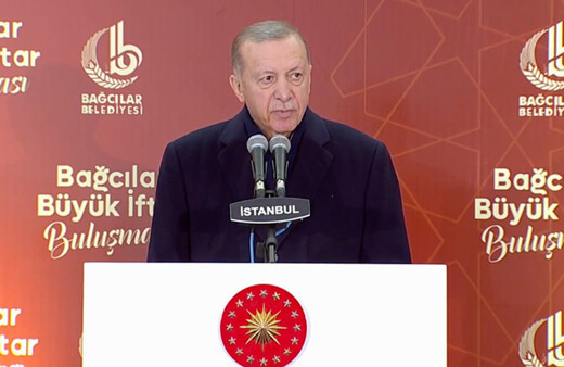 Bağcılar'da iftar buluşması! Cumhurbaşkanı Erdoğan'dan 14 Mayıs vurgusu, muhalefete sert tepki!