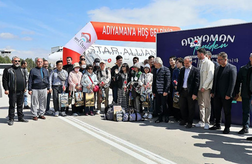 Depremden sonra Adıyaman'a ilk turist kafilesi Güney Kore'den geldi