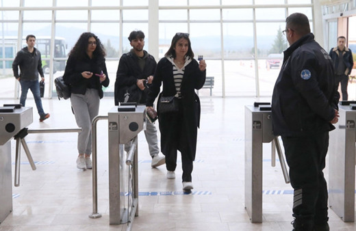 Üniversitelerde hibrit eğitim başladı