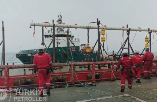 Karadeniz gazını karaya taşıyacak boruların yerleştirilme işlemi tamamlandı