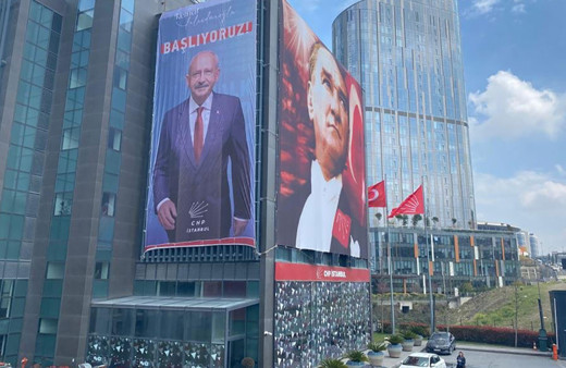 CHP İstanbul İl Binası'na silahlı saldırı! Canan Kaftancıoğlu duyurdu İYİ Parti'den sonra...