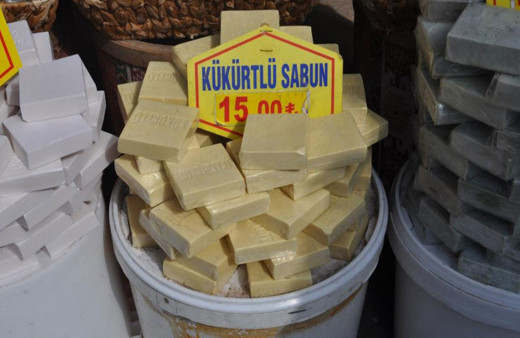 Uyuz olan vatandaşlar çareyi kükürt sabununda arıyor