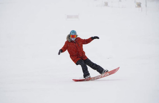 Erciyes'te ilkbahar bereketi. Nisan karı yüzleri güldürdü
