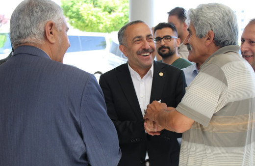 Abdulahat Arvas: Cumhurbaşkanlığı sistemiyle kazanan Van oldu