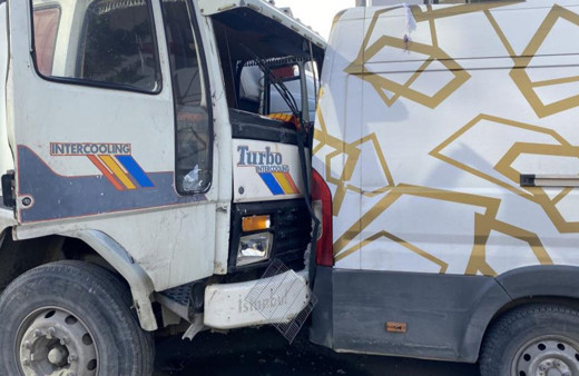 İstanbul Bağcılar’da 7 aracın karıştığı zincirleme kazanın görüntüleri ortaya açıktı