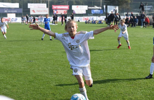 U12 İzmir Cup’ta heyecan devam ediyor