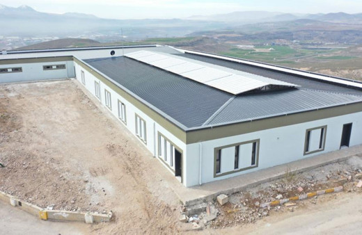 Kayseri Büyükşehirden yeni ve modern kedi köpek evi