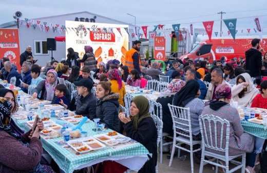 Gaziantep İslahiye'de TÜRGEV Kardeşlik Sofrası