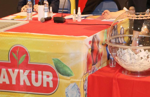 ÇAYKUR bin 365 mevsimlik işçi alacağını duyurmuştu! Rekor başvuru