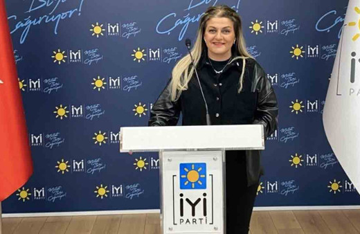 Esra Akpınar kimdir, aslen nereli? İyi Parti'den istifa  nedeni nedir?