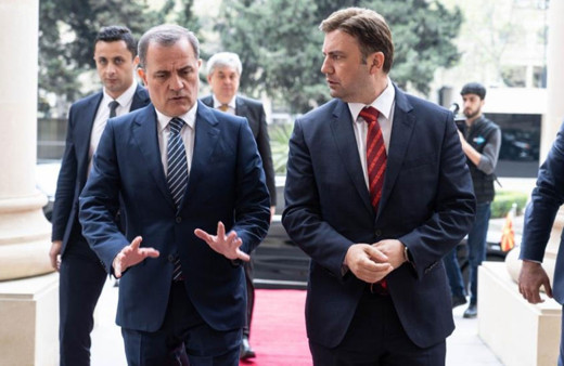 Azerbaycan Dışişleri Bakanı, Ermenistan'ı uyardı