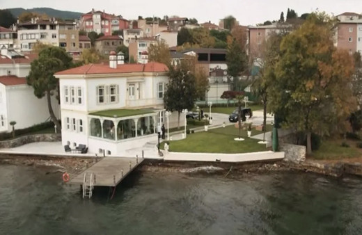 Çöp Adam'ın çekildiği yalı gerçek sahibi kim sır gibi saklanıyor!