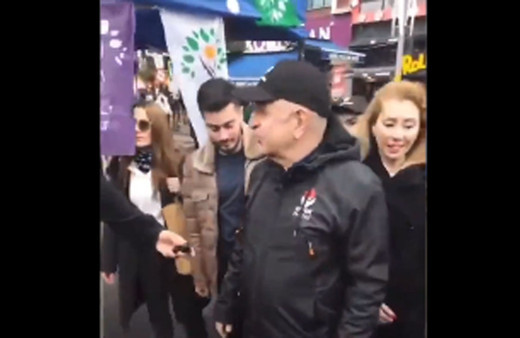 Yeşil Sol Parti kuduz havlamaya devam et' dedi Ümit Özdağ'dan 'sizin veterinerinizim' cevabı geldi