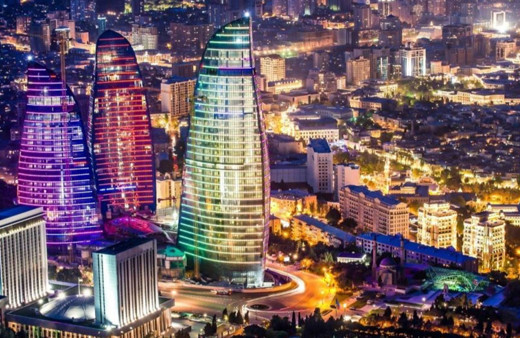 Azerbaycan’a girişlerde aşı kartı zorunluluğu kaldırıldı