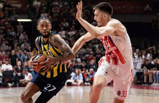 Fenerbahçe EuroLeague'de play-off'a kaldı!