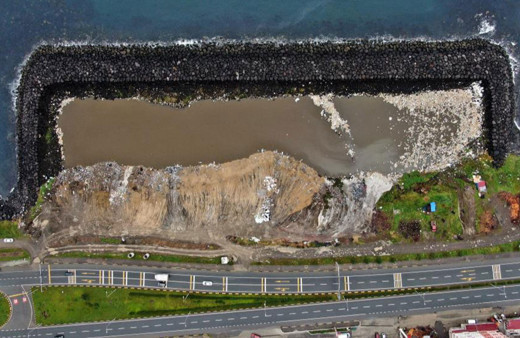 Karadeniz'i çöple dolduruyorlar