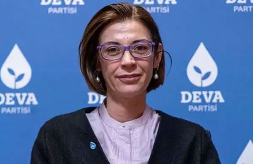 DEVA Partisi'nde şok istifa! Genel Başkan Yardımcısı Helün Fırat gece yarısı bıraktı