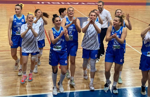 İzmit Belediyespor Kadın Basketbol Takımı yarı finalde