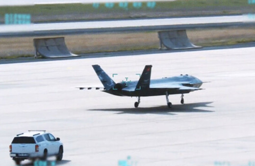 Selçuk Bayraktar paylaştı: Kızılelma 4'üncü uçuşunu başarıyla tamamladı